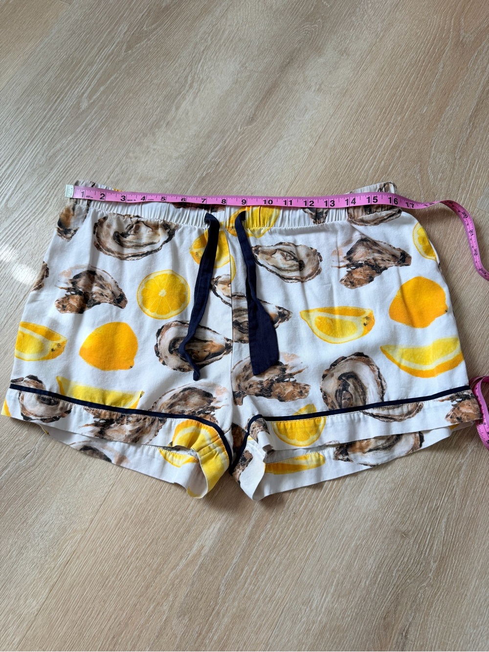 Katie Kime World Is Your Oyster Cotton Shorts Pajama Set Lemon Oyster Print M/S - Picture 9 of 13